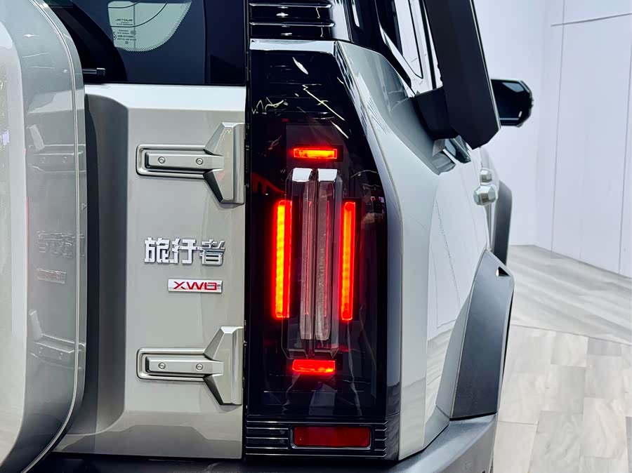 Jetour Traveller 2023 car image #29