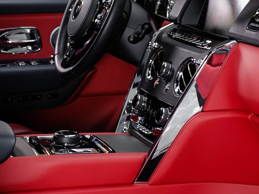 Rolls-Royce Cullinan 2023 #29 Rolls-Royce Cullinan 2023 car image #29
