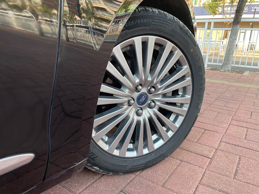 Ford Taurus 2017 #29 Ford Taurus 2017 car image #29