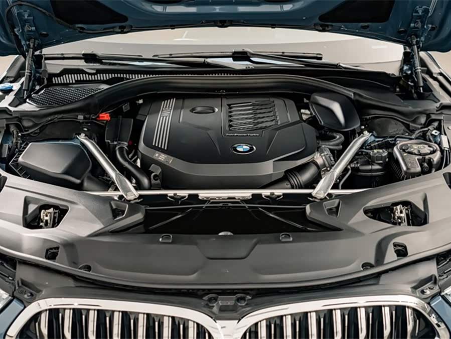 BMW 8 Series 2022 #29 BMW 8 Series 2022 car image #29