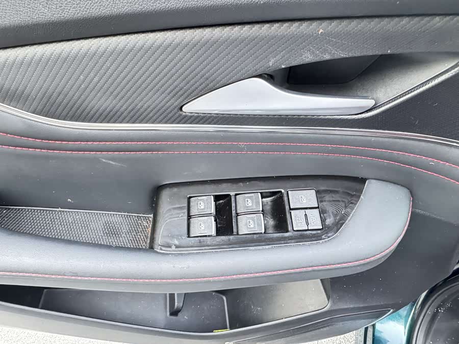 Forthing T5 EVO 2022 #29 Forthing T5 EVO 2022 car image #29