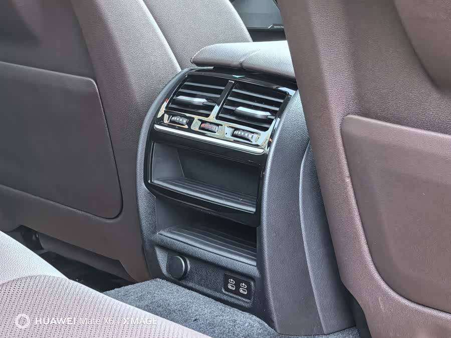 BMW 5 Series 2021 #29 BMW 5 Series 2021 immagine di auto #29