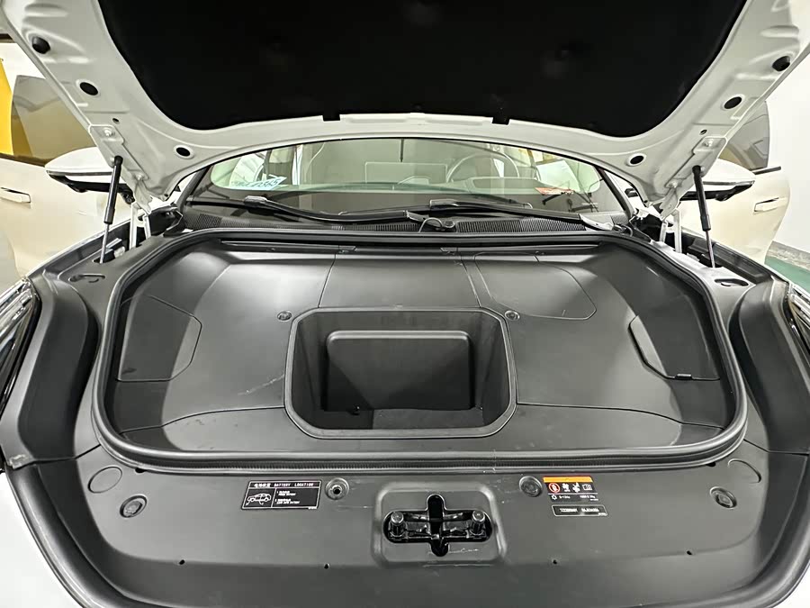 Zeekr 001 2022 car image #29