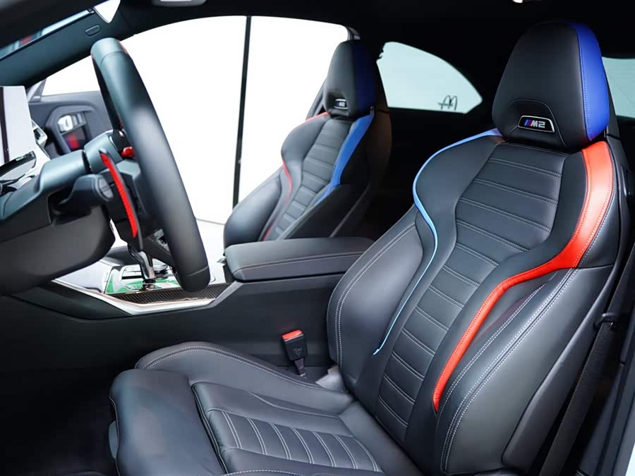 BMW M2 2024 car image #29