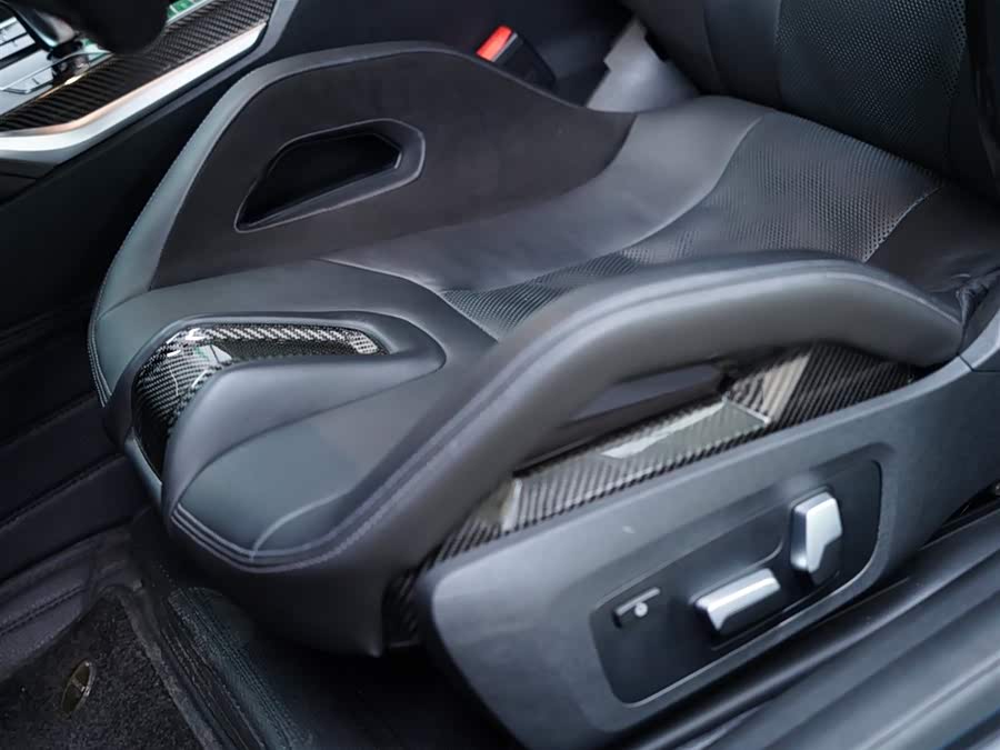 BMW M4 2024 imagem de carro #29