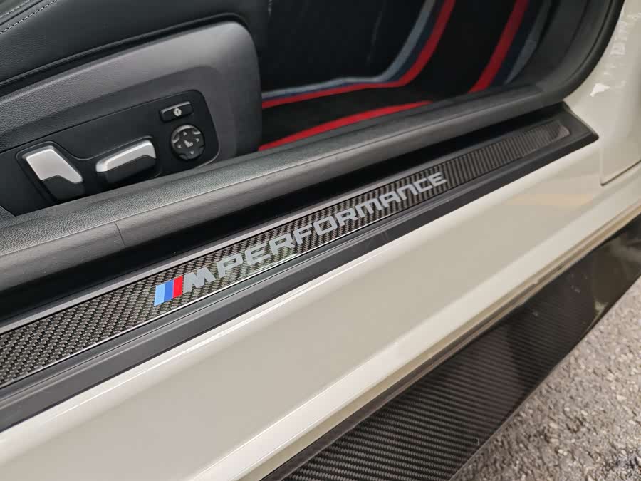 BMW M4 2022 car image #29