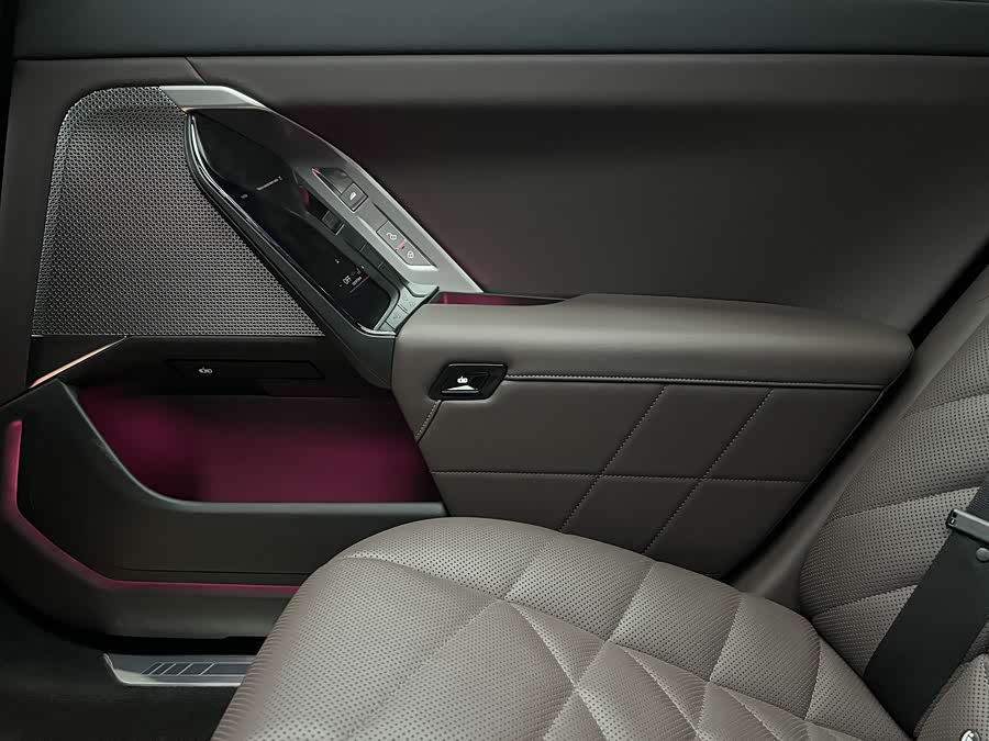 BMW 7 Series 2023 #29 BMW 7 Series 2023 car image #29