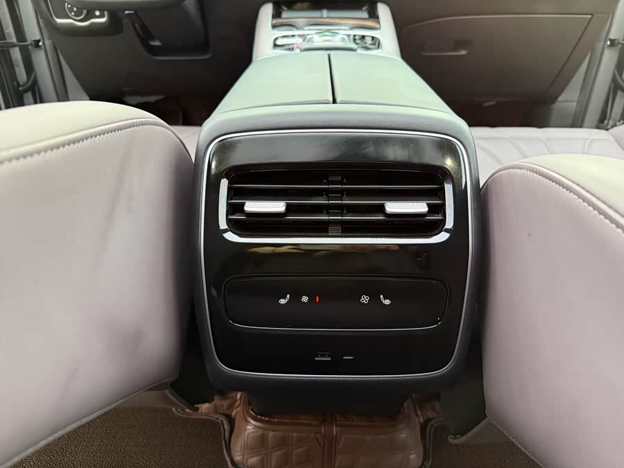 Chery Tiggo9 C-DM 2025 immagine di auto #29