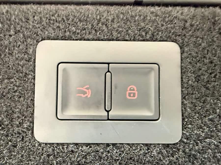 BYD HanL 2025 #29 BYD HanL 2025 car image #29