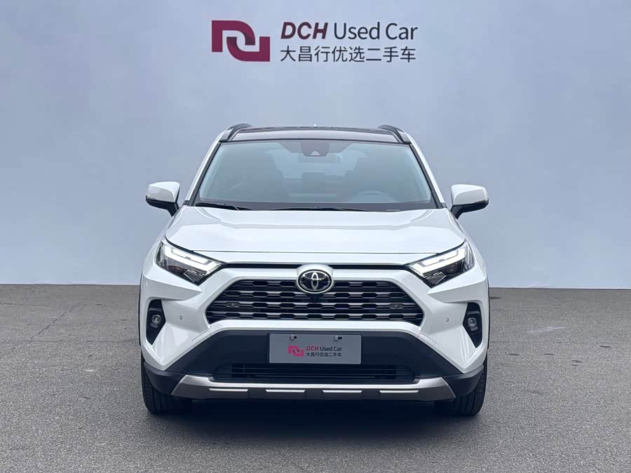 Toyota RAV4 2025 car image #29