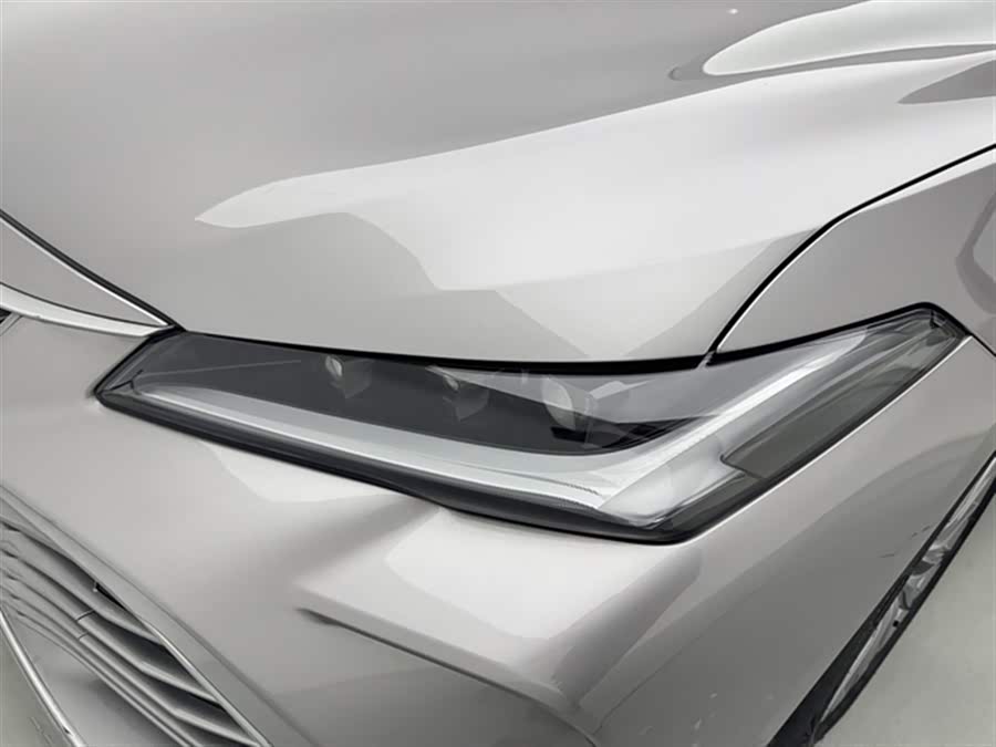 Toyota Avalon 2023 car image #29