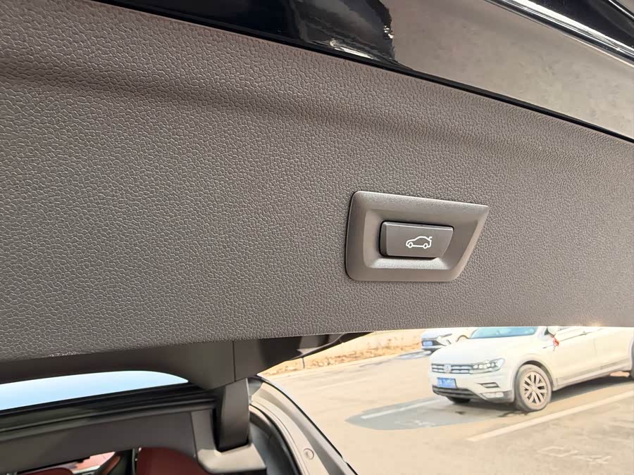 BMW iX M60 2023 #29 BMW iX M60 2023 car image #29