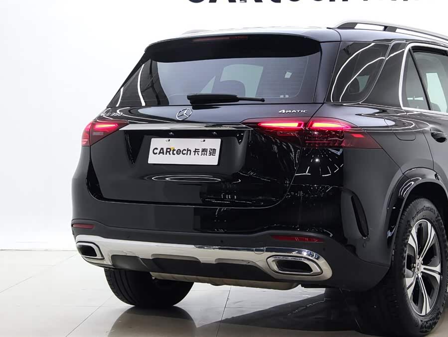 Mercedes-Benz GLE Class 2024 car image #29