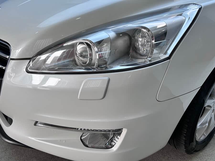 Peugeot 508 2014 car image #29