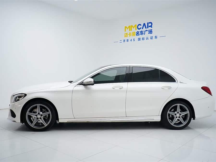 Mercedes-Benz C Class 2015 car image #29