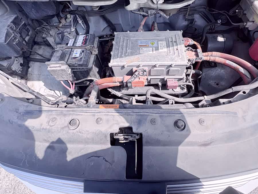 Forthing Lingzhi EV 2020 #29 Forthing Lingzhi EV 2020 car image #29