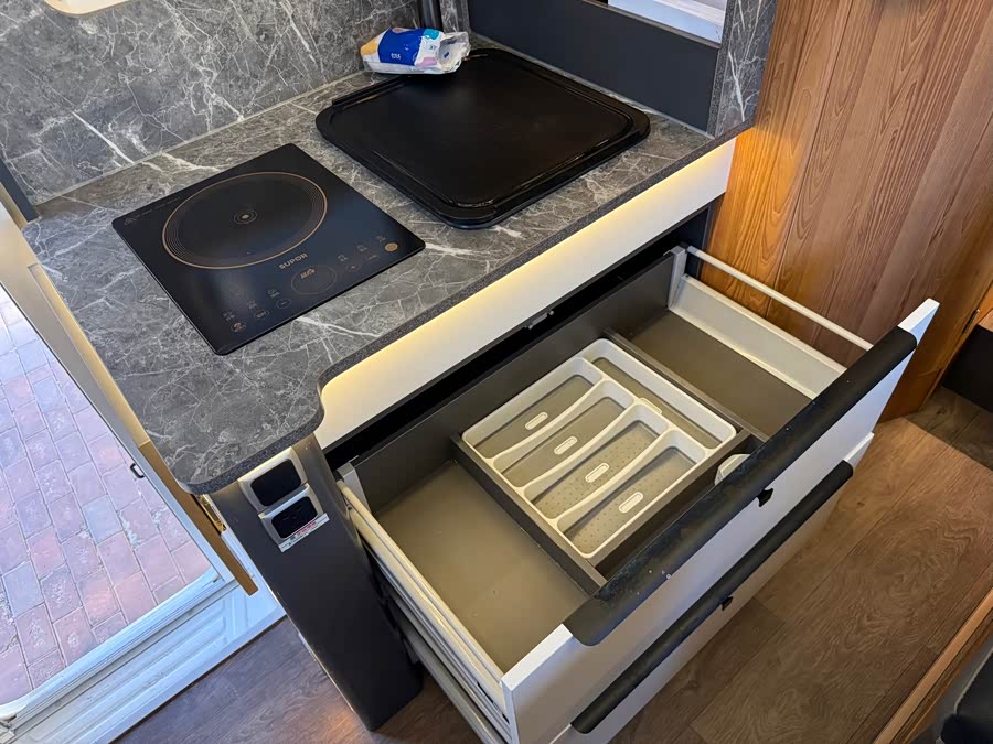 Ford Transit T8 2025 #29 Ford Transit T8 2025 car image #29