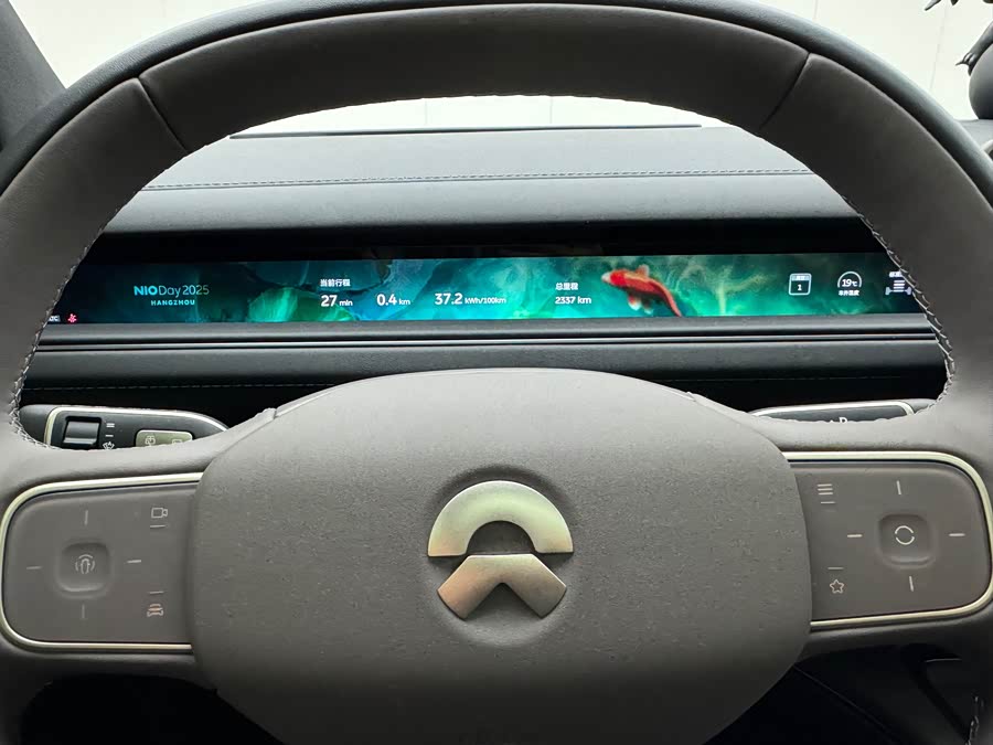 蔚来 蔚来ES8 2025 汽车图片 #29