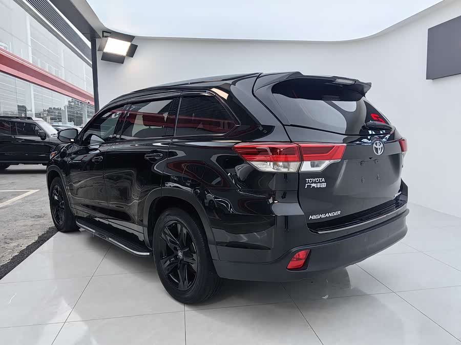 Toyota Highlander 2019 car image #29