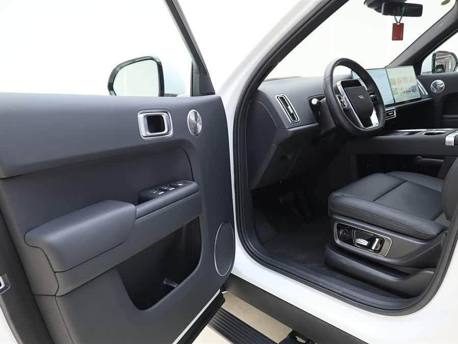 Li L9 2023 صورة سيارة #29