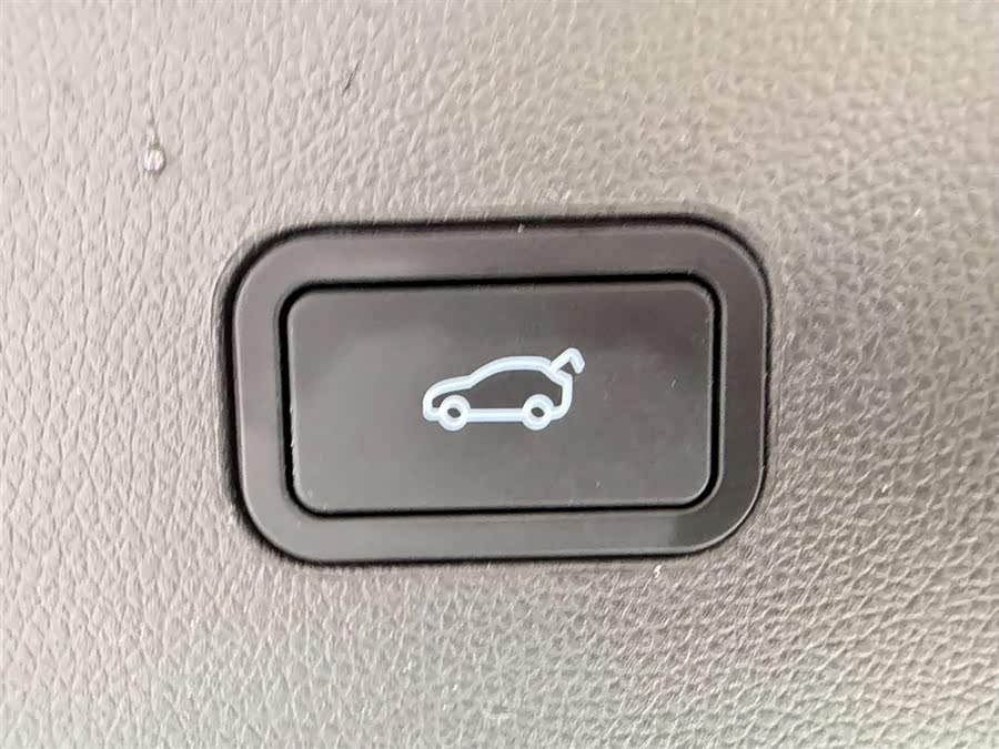 Xpeng G9 2024 immagine di auto #29