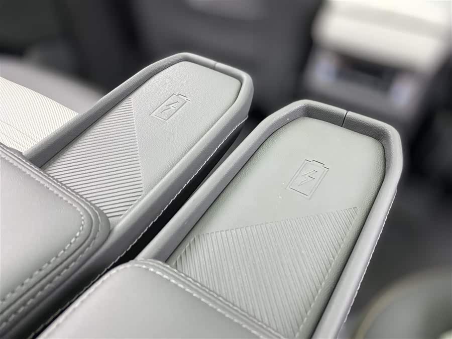 Ford Edge 2023 car image #29