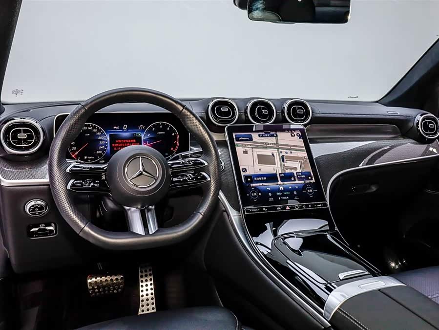 Mercedes-Benz GLC Coupe 2025 car image #29