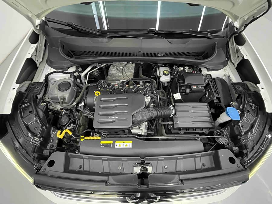 Volkswagen Tacqua 2022 car image #29