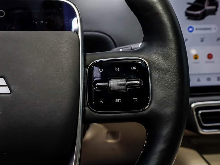 Li L7 2024 صورة سيارة #29