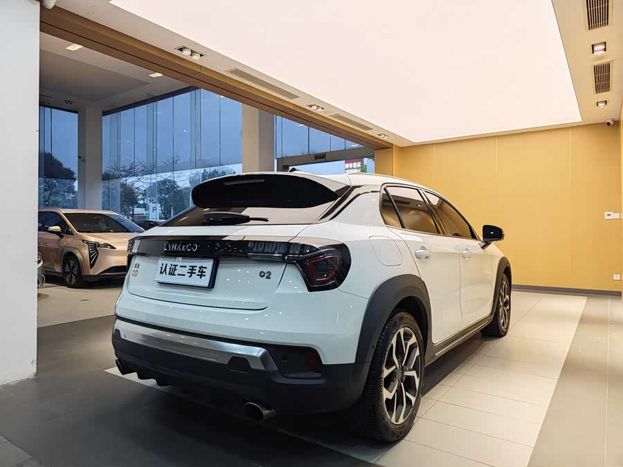 Lynk & Co 02 2019 #29 Lynk & Co 02 2019 car image #29
