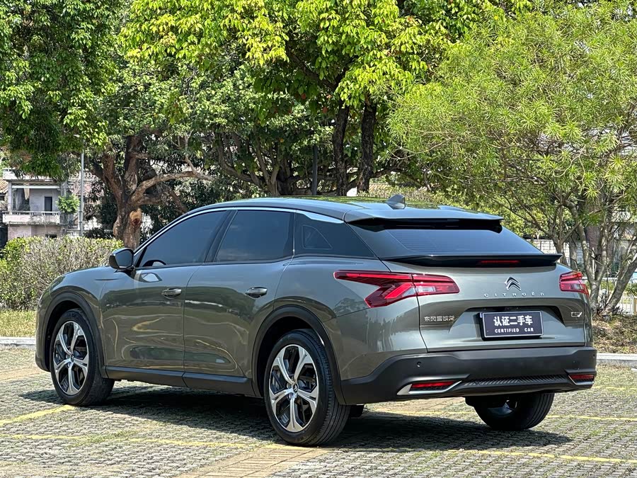 Citroen C5 X 2021 car image #29