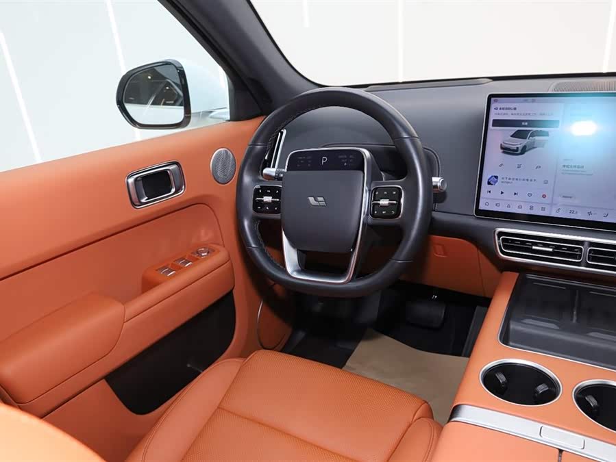 Li L7 2024 immagine di auto #29