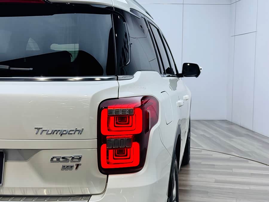 GAC Trumpchi GS8 2018 imagem de carro #29