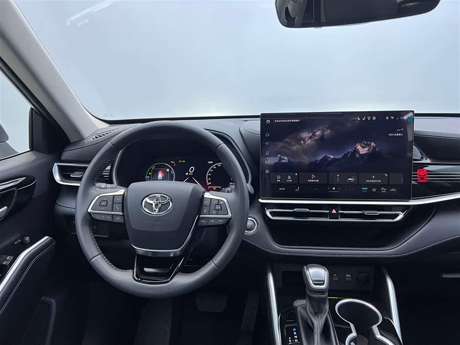 Toyota Highlander 2026 car image #29