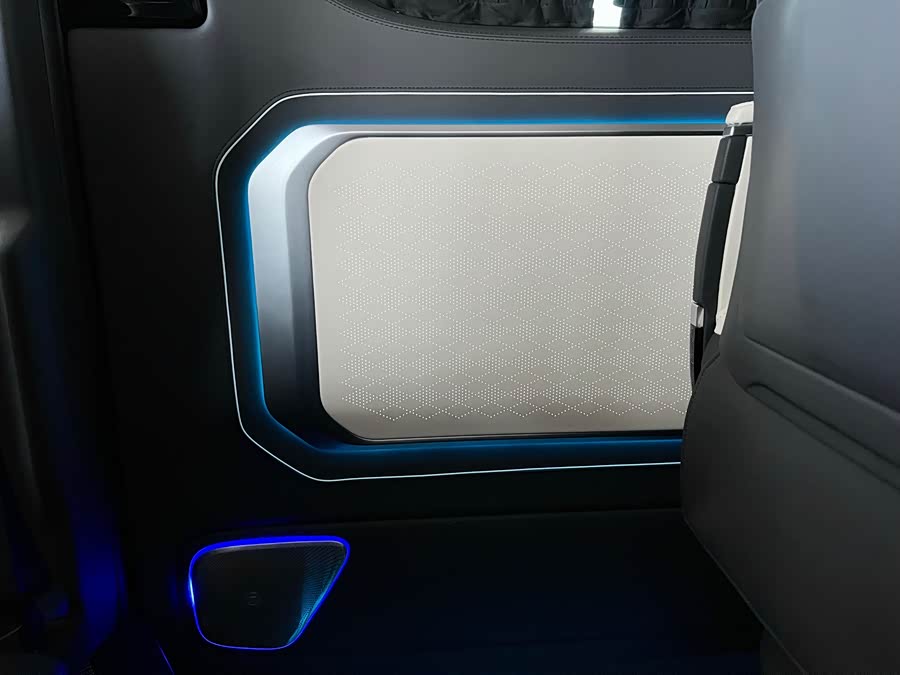 Toyota 2025 car image #29