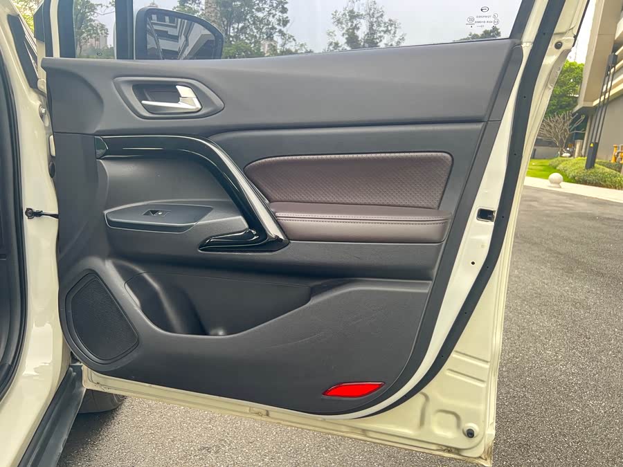 GAC ix4 2019 car image #29