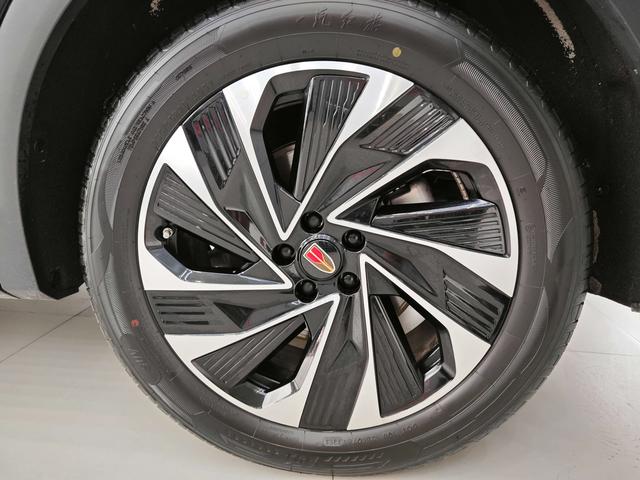 HongQi HS7 PHEV 2024 car image #29