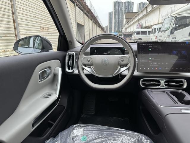 零跑汽车 零跑B01 2025 汽车图片 #29