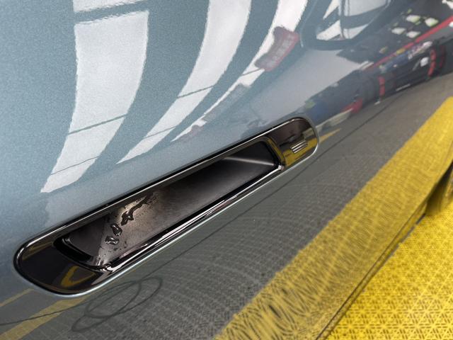 BMW iX 2023 car image #29