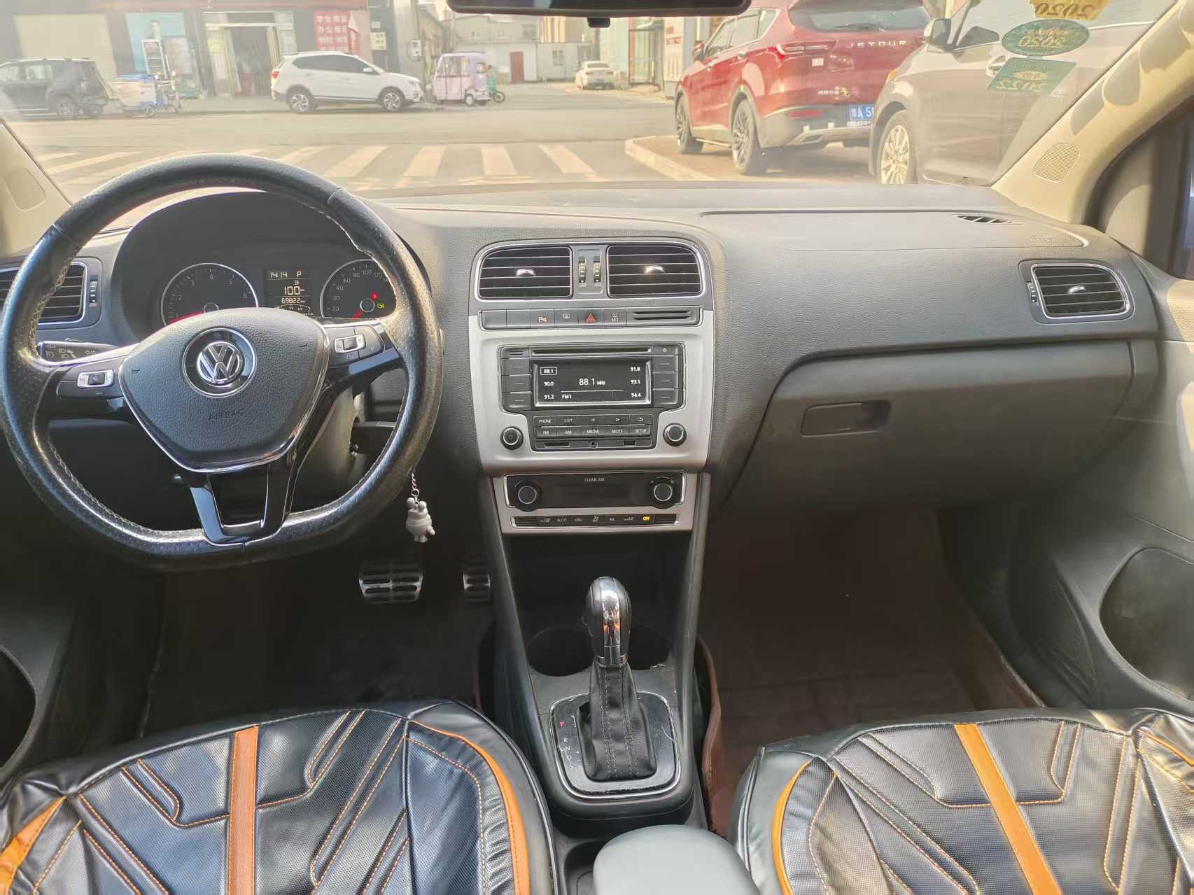 Volkswagen Polo 2016 immagine di auto #29