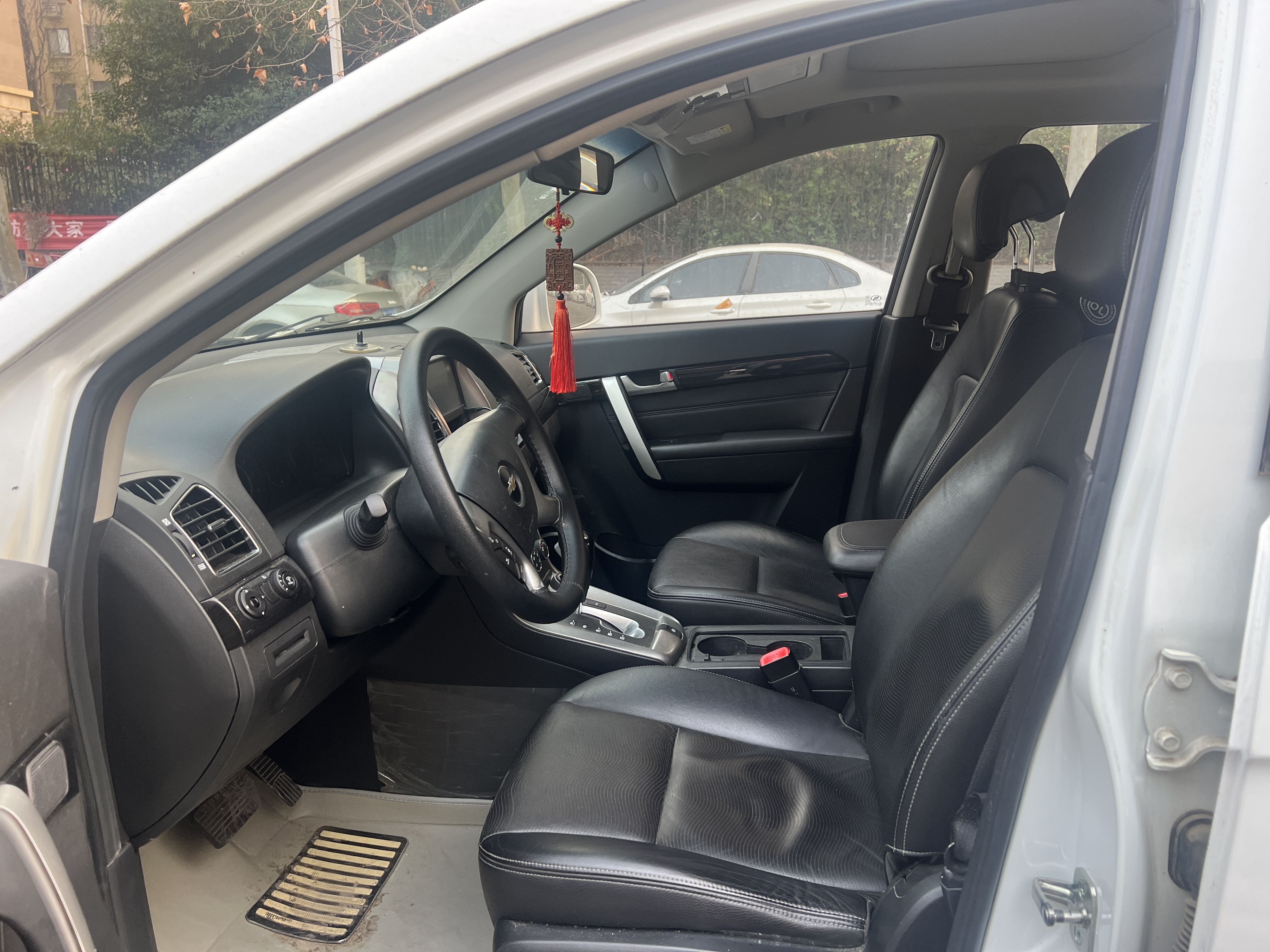 Chevrolet Captiva 2014 car image #29