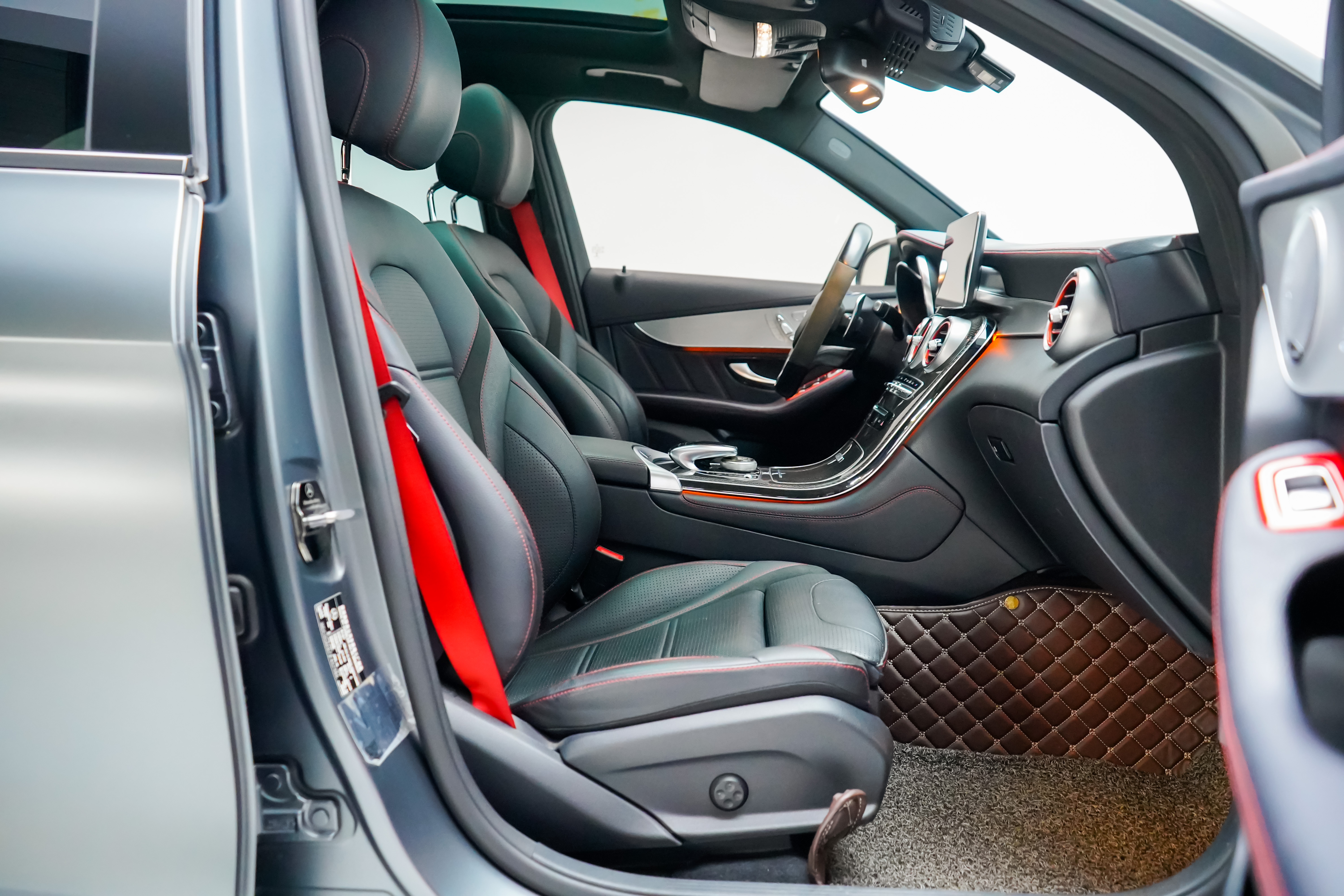 Mercedes-Benz GLC AMG 2018 #29 Mercedes-Benz GLC AMG 2018 immagine di auto #29