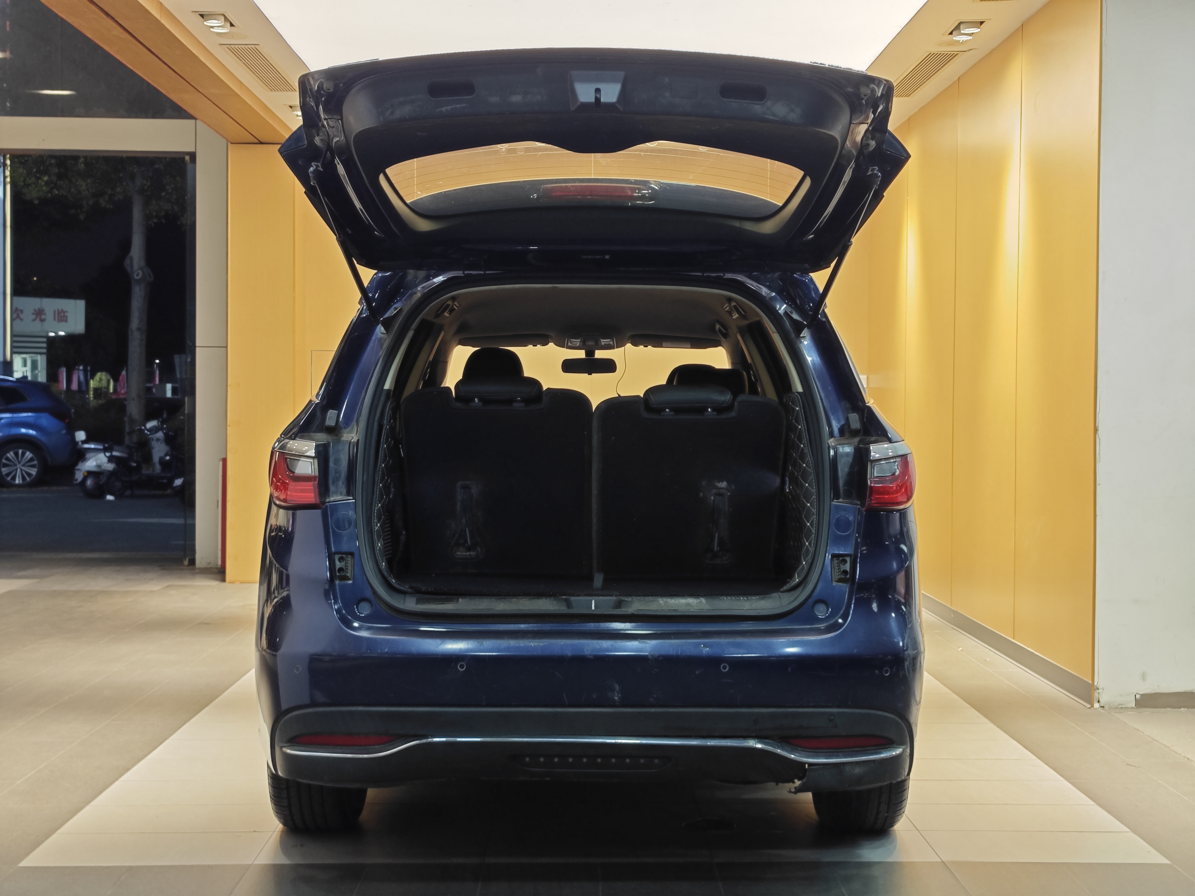 BYD Song MAX 2018 #29 BYD Song MAX 2018 car image #29