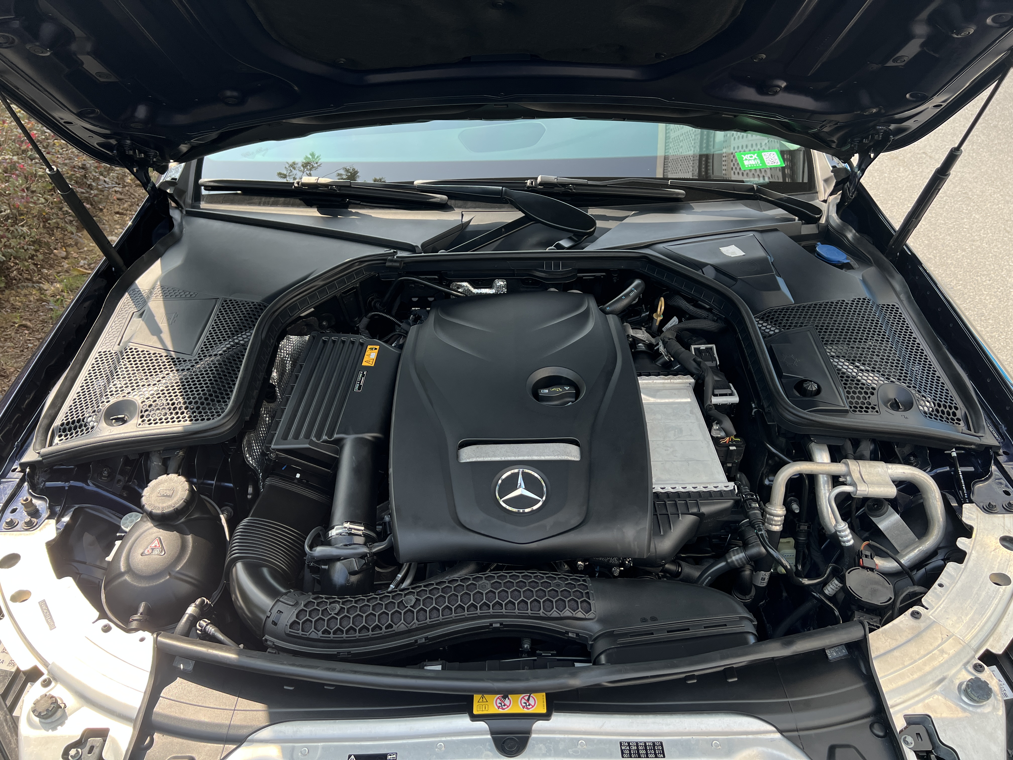 Mercedes-Benz C Class 2018 car image #29