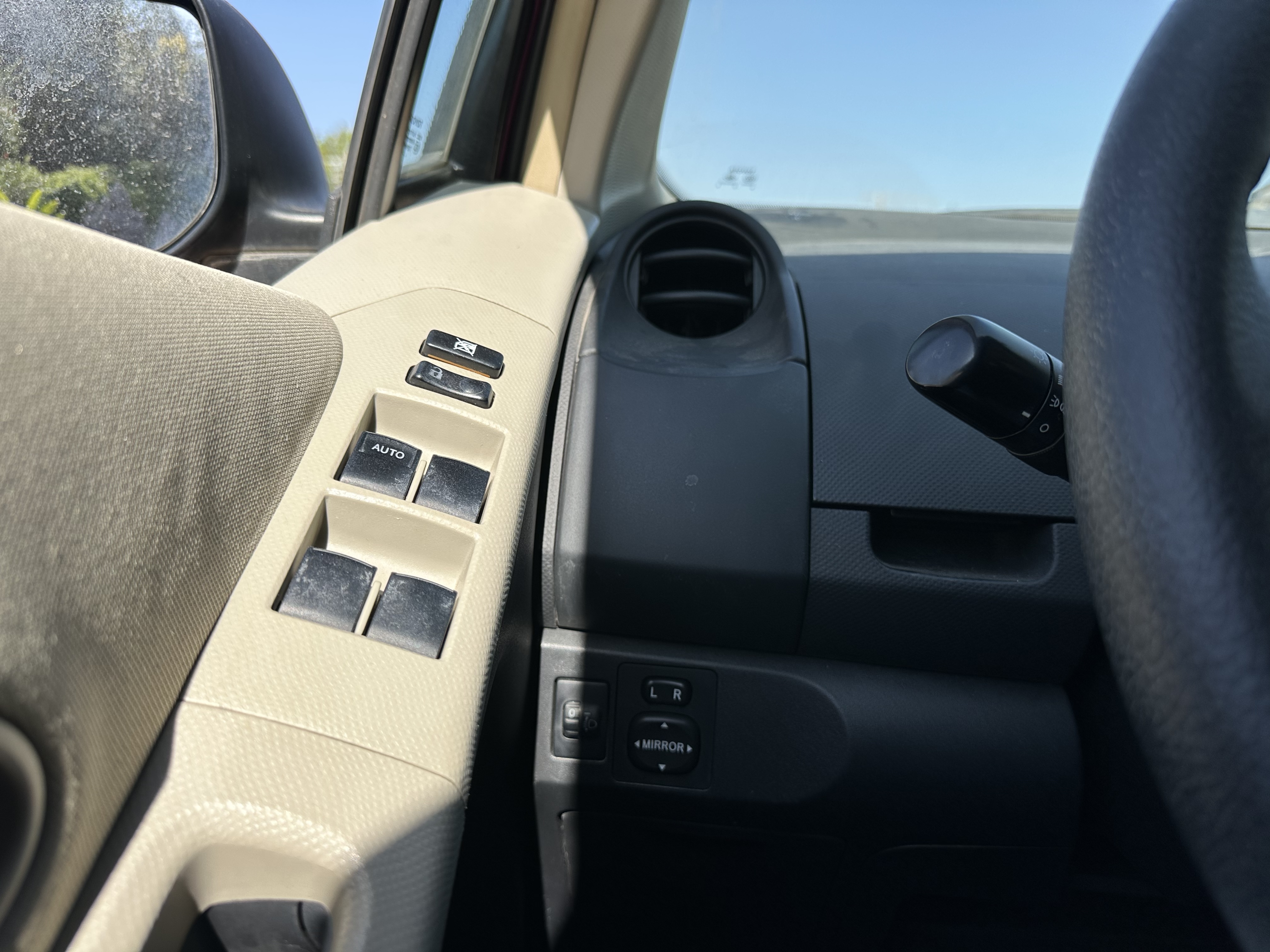 Toyota Yaris 2010 imagem de carro #29