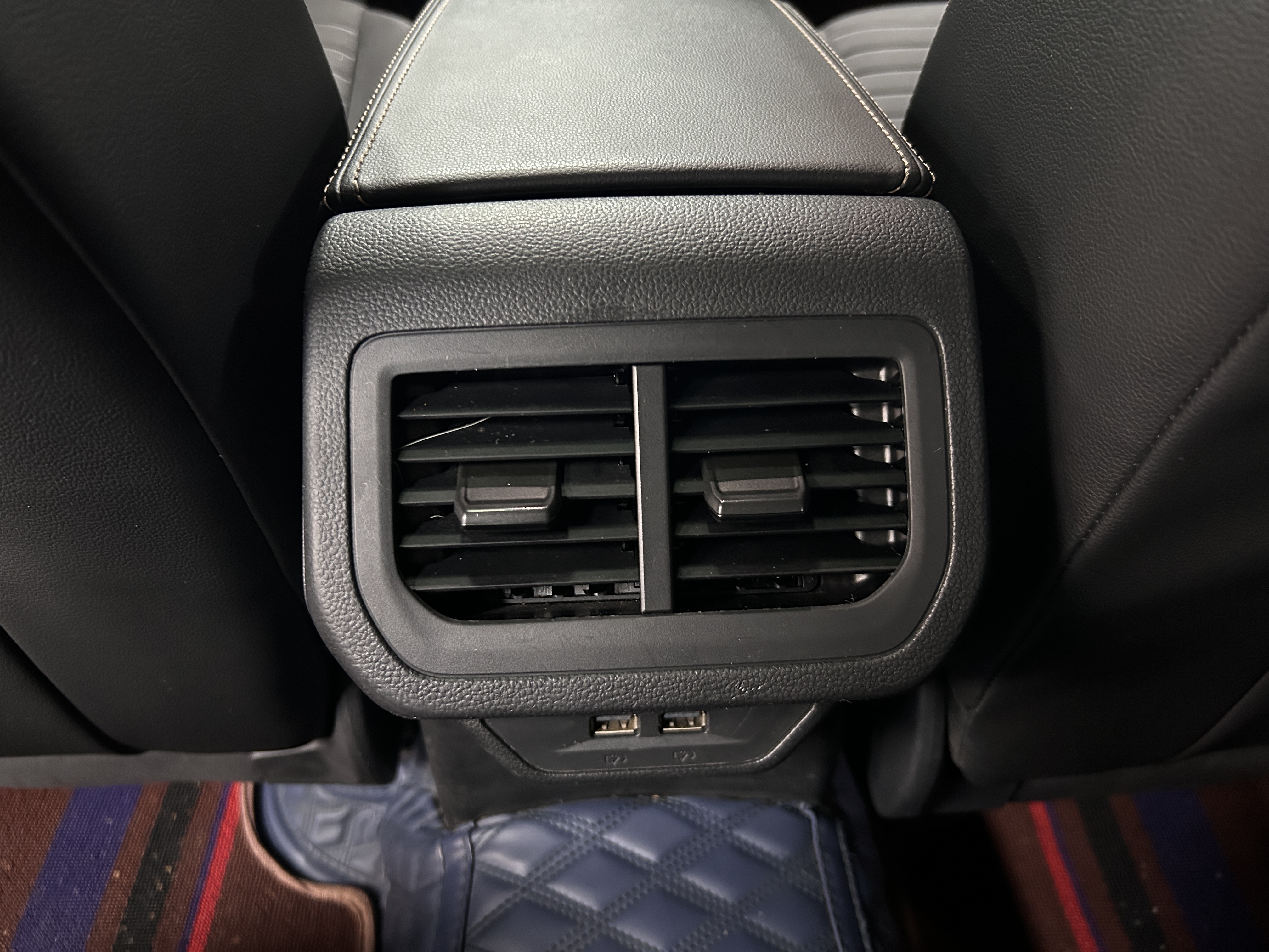 Volkswagen Lavida 2018 car image #29