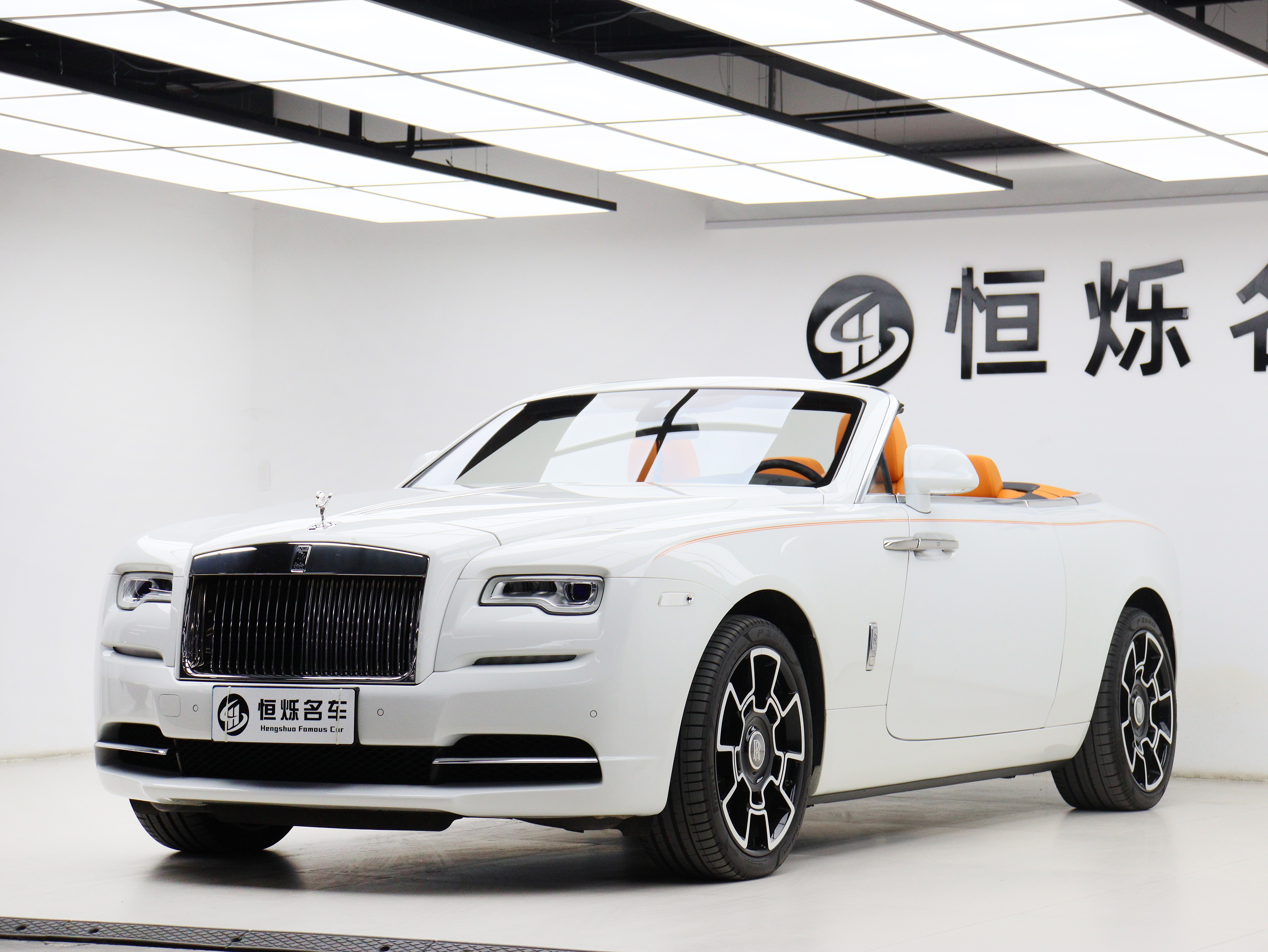 Rolls-Royce Dawn 2019 car image #29