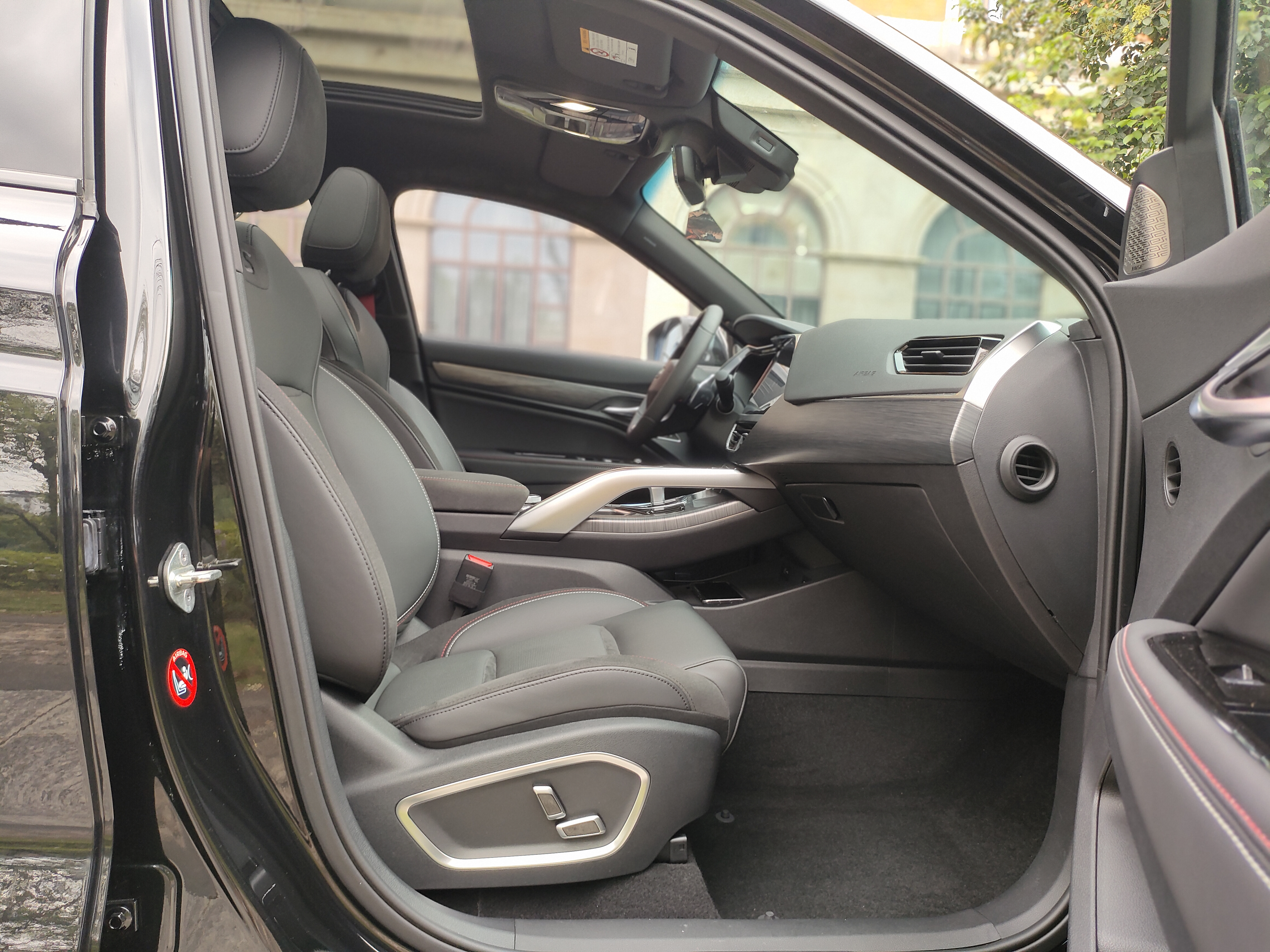 GEELY Tugella 2020 car image #29