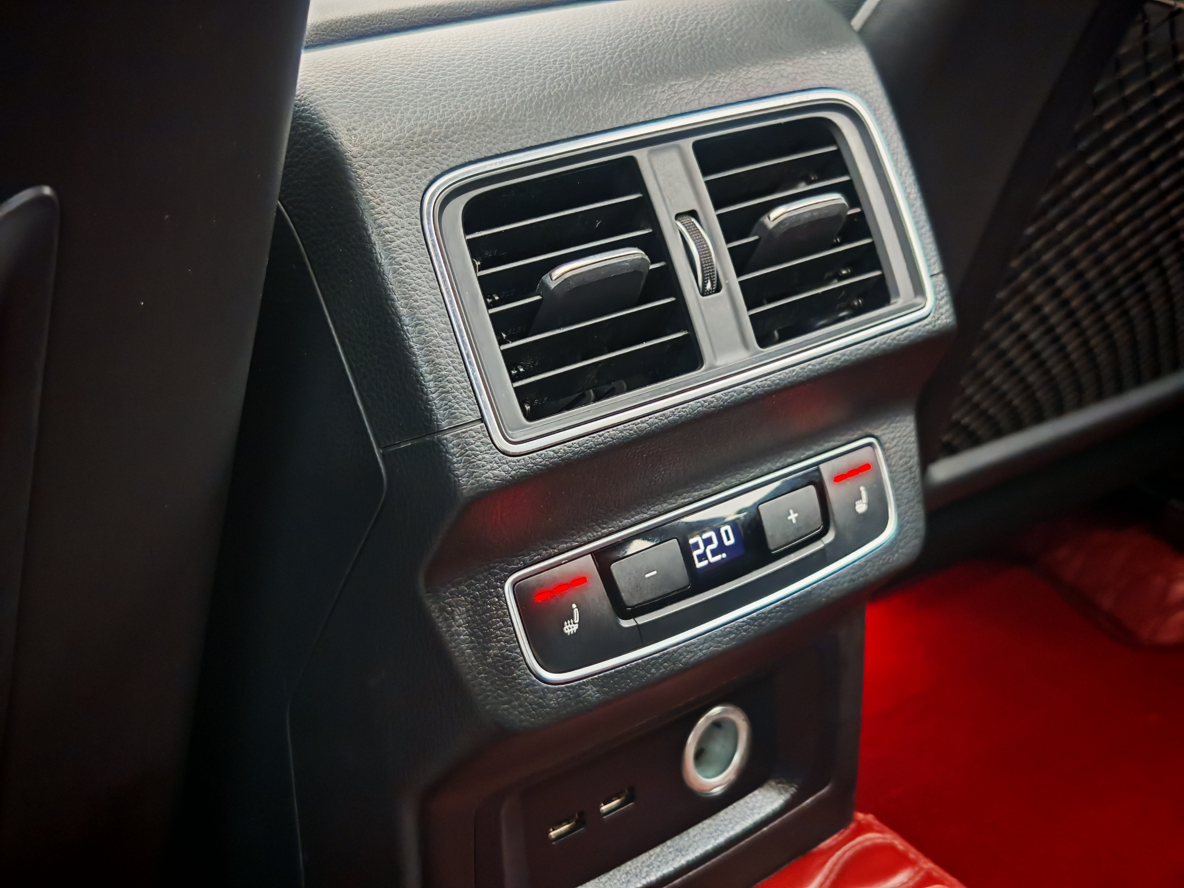 Audi Q5L Sportback 2022 car image #29