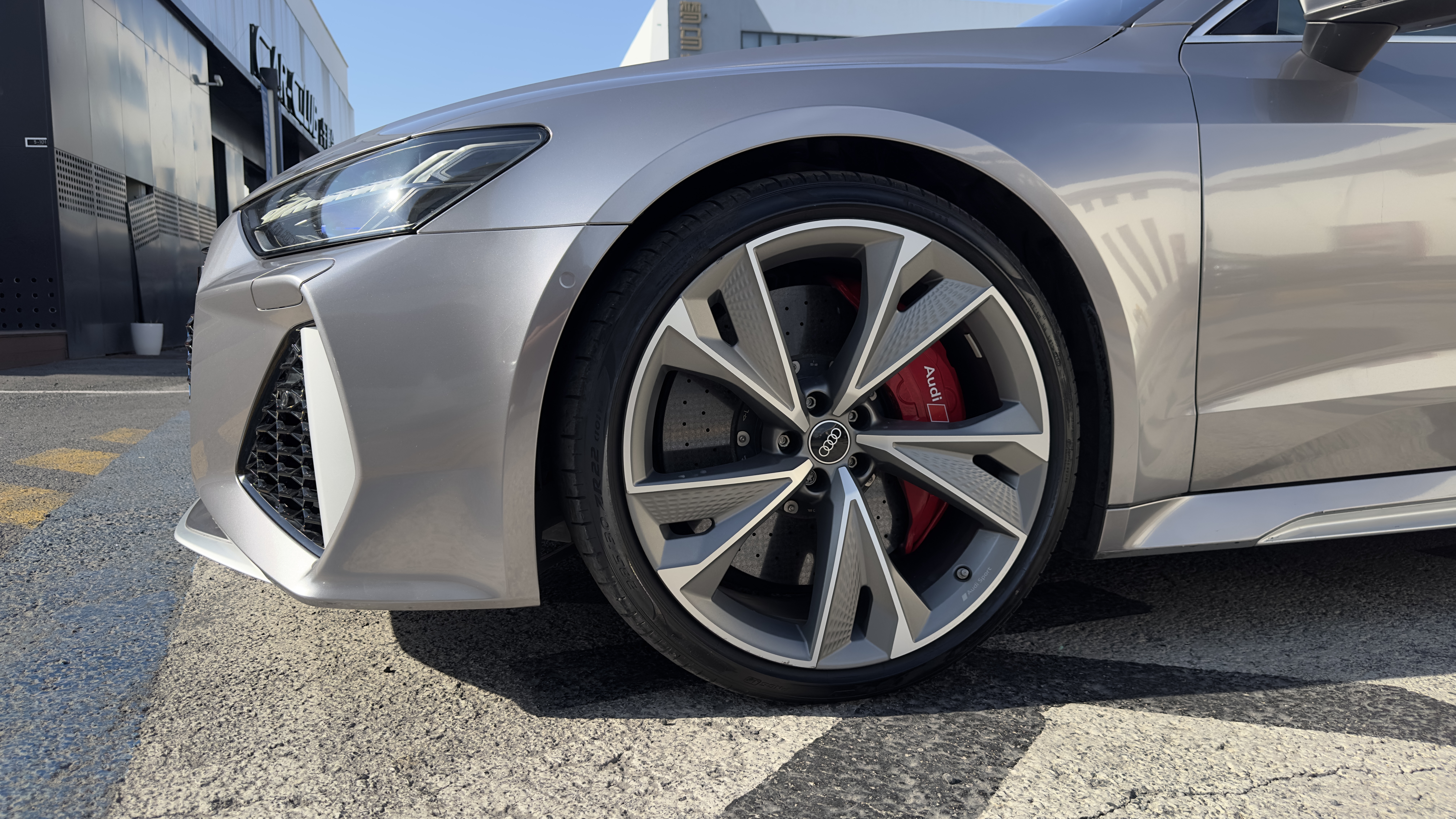 Audi RS 7 2021 car image #29